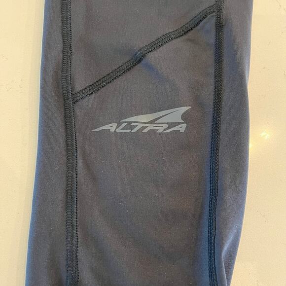 Altra Zoned Heat Leggings Black Women's size Small - Picture 6 of 10